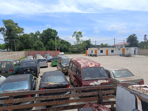V PRO AUTO PARTS KEMAMAN