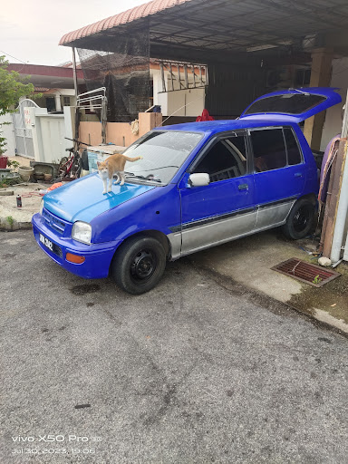 Bengkel kereta dan motosikal bergerak 24jam