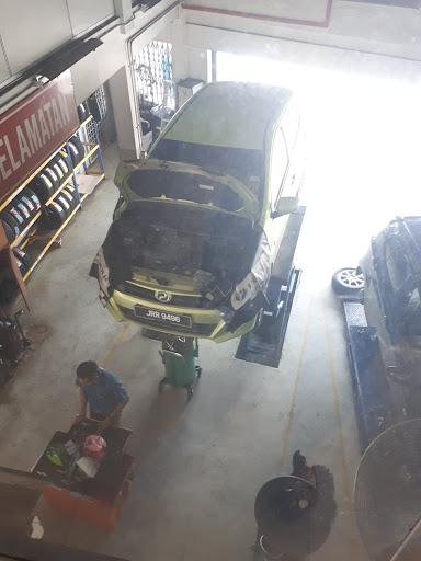 Perodua Service Bahau
