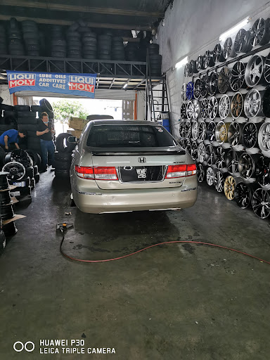 Fit Tyre Auto Service Sdn Bhd