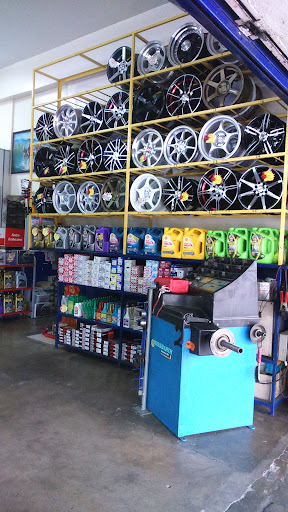 Perniagaan Tayar Goh