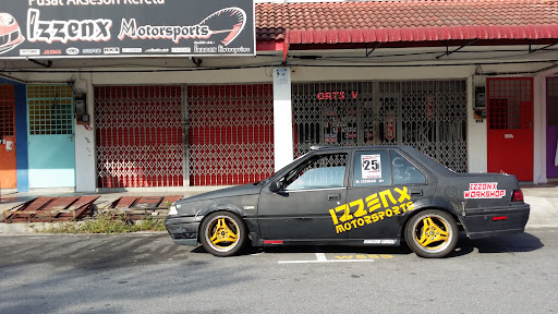 IZZENX MOTORSPORTS