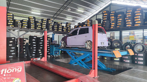ZONE 89 CAR ACCESSORIES & PARTS
