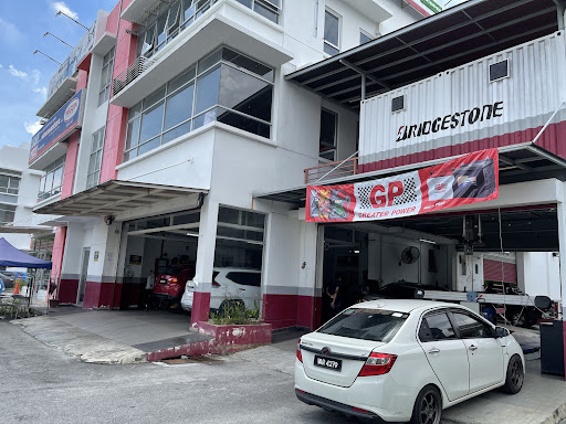 PETRONAS AutoExpert @Maxipura (Cyberjaya)